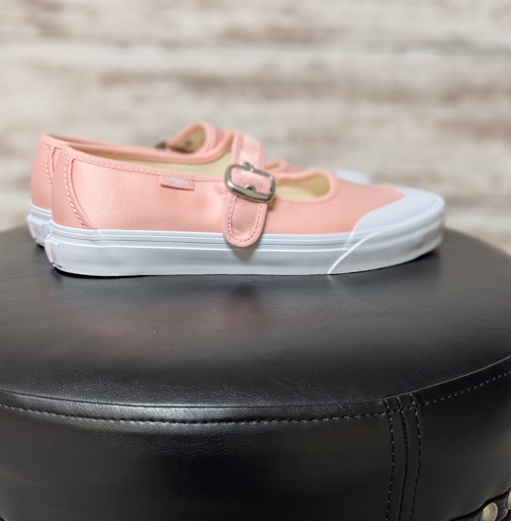Vans Satin Pink Women's Mary Jane Shoes Size: 7.5